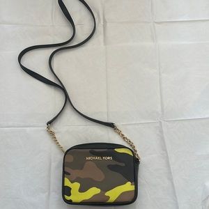 Michael Kors Crossbody